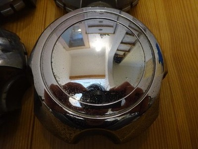 JDM i20 tinki genuine wheel center cap 4 Individual Escudo (No Tires) - Image 2