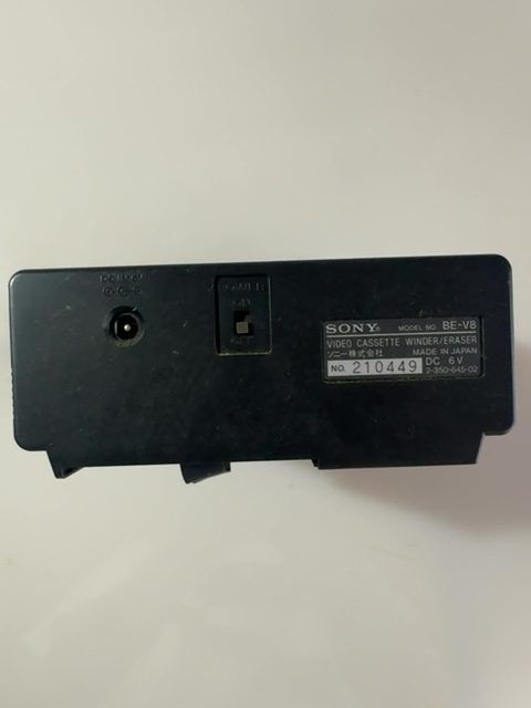 SONY BE-V8 Video 8 Cassette Winder Eraser FOR PARTS JUNK Missing Battery Cover - Image 8