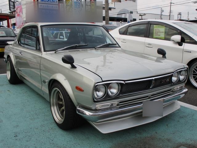 1972 Nissan Skyline GT (Hakosuka) built in GT-R spec with RS Watanabe wheels and bolt-on over-fenders