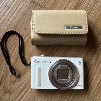 Canon PowerShot SX610 HS 20.2MP Digital Camera White w/ Case Strap [Tested]