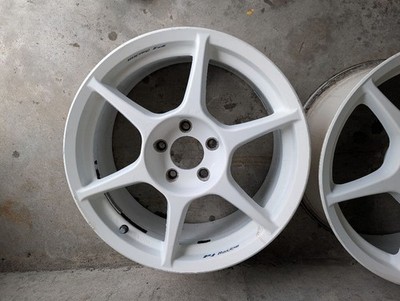 JDM P1 Racing 175H 114.3 8J +32 (No Tires)