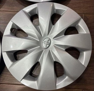 JDM Toyota Probox genuine 14-inch wheel caps 4 pieces minor scratches (No Tires) - Image 2