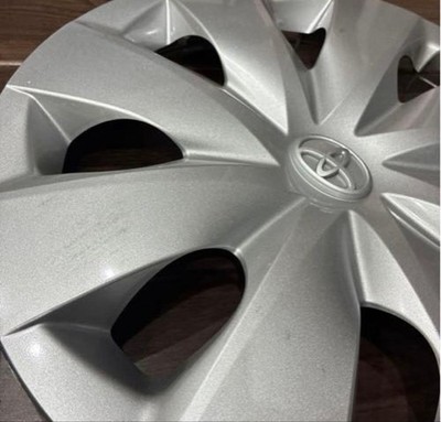 JDM Toyota Probox genuine 14-inch wheel caps 4 pieces minor scratches (No Tires) - Image 9