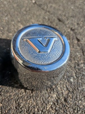 JDM VOLVO240 V-mark Center Cap 4-Individual Set (No Tires)