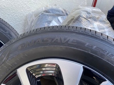 JDM Toyota Prius Genuine tires and wheels (No Tires) - Image 4