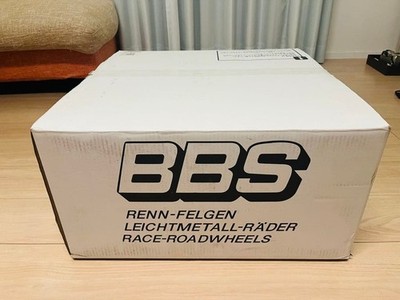 JDM BBS RI-A 8.5J 40 114.3 1Pcs cap with box and cloth cover (No Tires) - Image 2