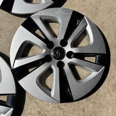 JDM Toyota Prius genuine wheel caps 4-Wheel Set sold as a bundle. (No Tires) - Image 2