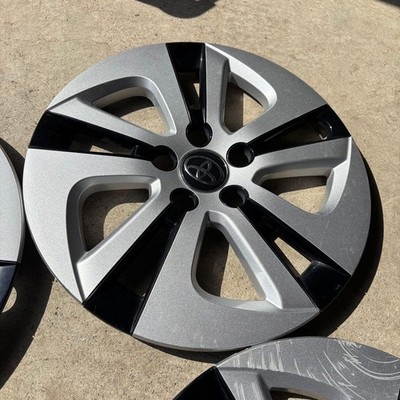 JDM Toyota Prius genuine wheel caps 4-Wheel Set sold as a bundle. (No Tires) - Image 4