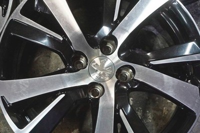 JDM Rare? Peugeot 2008 Genuine GT Line 17-inch 6J +20 PCD108 Black Pol (No Tires) - Image 8