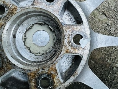 JDM ENKEI NT03 16x7.5J +43 PCD114.3 5-hole used on an EK9 (No Tires) - Image 4