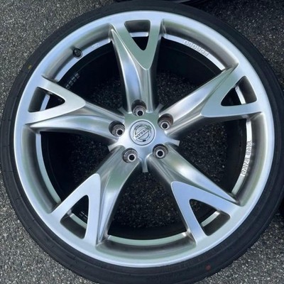 JDM Z34 original wheels with tires (No Tires) - Image 2