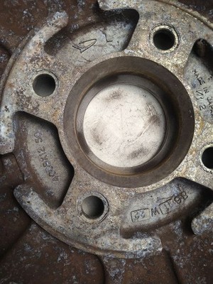 JDM Daihatsu genuine optional 12-inch wheels old standard (No Tires) - Image 3
