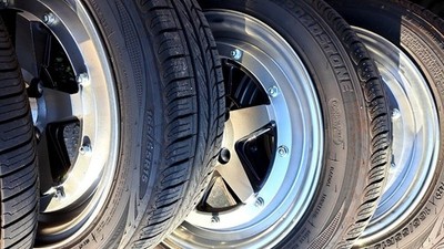 JDM SSR Longchamp XR-4 15-inch aluminum wheels with 4-Wheel Set Roadstone 1 (No Tires) - Image 7