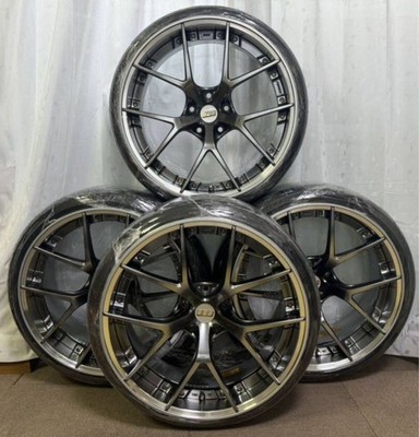 JDM Size: Super-tread concave RI-S019 20x8.5J+14 RI-S020 20x9.5J+14 mode (No Tires)