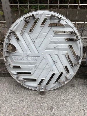 JDM NISSAN Genuine Wheel Caps Set of 4 (No Tires) - Image 3