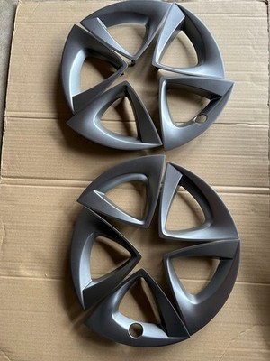 JDM Toyota 50 Series Prius Genuine Wheel Accent Piece (No Tires)