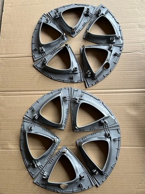 JDM Toyota 50 Series Prius Genuine Wheel Accent Piece (No Tires) - Image 2
