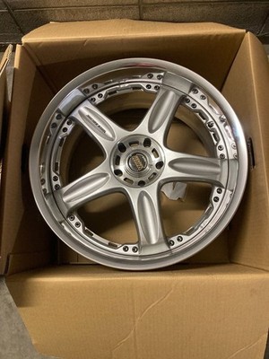 JDM Rays RAYS GT-C 199.5j GT-R Size Rare (No Tires) - Image 2