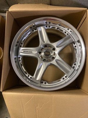 JDM Rays RAYS GT-C 199.5j GT-R Size Rare (No Tires) - Image 5