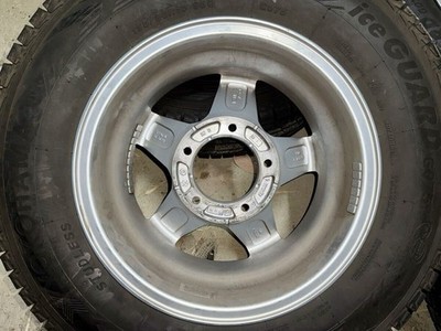 JDM Excellent tread depth 195/80R15 Yokohama IceGUARD G075 manufacture (No Tires) - Image 6