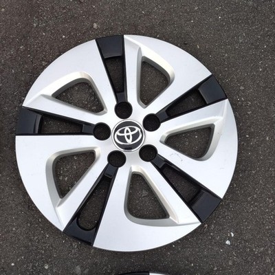 JDM Toyota Genuine Wheel Caps Set of 4 (No Tires) - Image 3