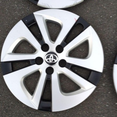 JDM Toyota Genuine Wheel Caps Set of 4 (No Tires) - Image 4