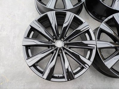 JDM Toyota Crown Sports Z Genuine 21 Gloss Black 4-Wheel Set (No Tires) - Image 3