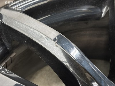 JDM Excellent Condition MAK FAHR 19in 8J +30 PCD112 Dunlop Winter Maxx (No Tires) - Image 8