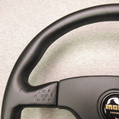 JDM MOMO x HONDA PP1 Beat genuine optional steering wheel 36φ T9 Refur (No Tires) - Image 3