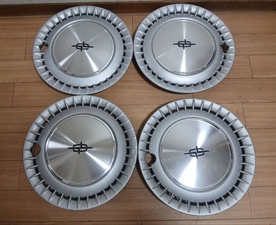 JDM Nissan Y31 Cedric Genuine 14-inch Wheel Caps 4 pieces (No Tires)